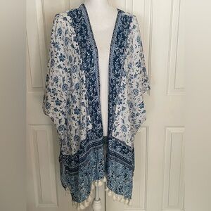 Francesca’s Cardigan Summer Lightweight Blue Floral Paisley Pom Pom Trim  XL